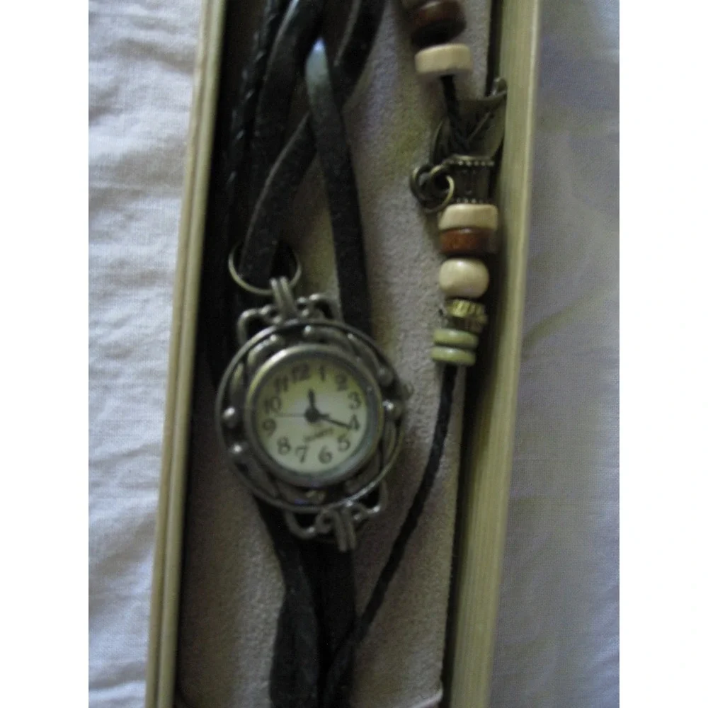 Vintage JTV Jewelry Love Collectible Watch Leather band Beads Analog Snap Button